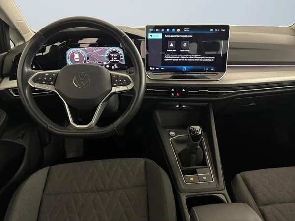 VOLKSWAGEN Golf VIII SW (2024) — foto 4 van 24