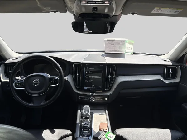 Volvo XC60 (2020) — foto 5 van 24
