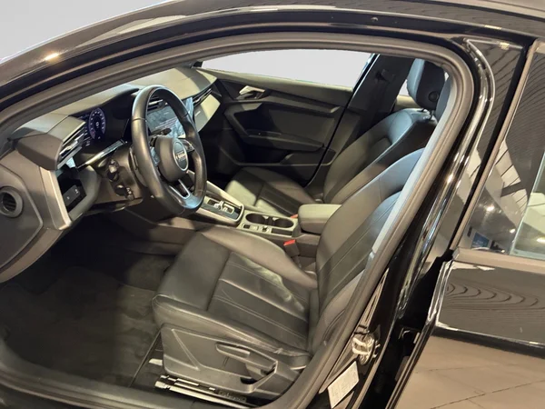 AUDI A3 Sportback (2021) — foto 2 van 24