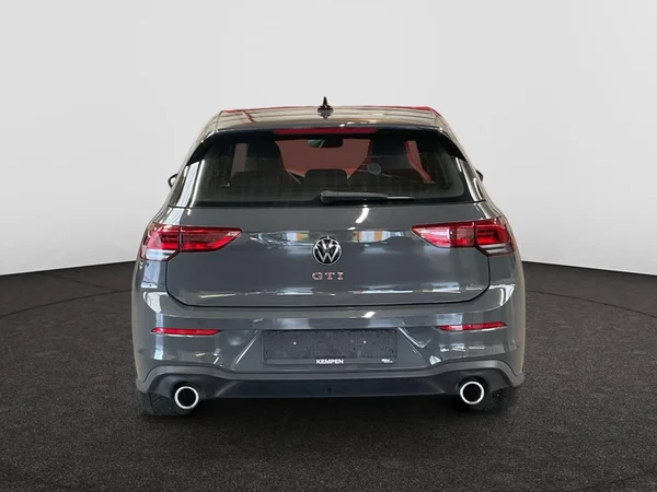 VOLKSWAGEN Golf VIII GTI (2024) — foto 14 van 20