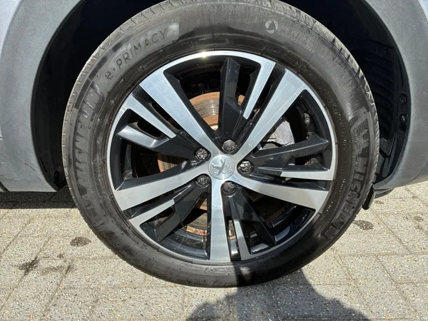 PEUGEOT 3008 (2023) — foto 16 van 24