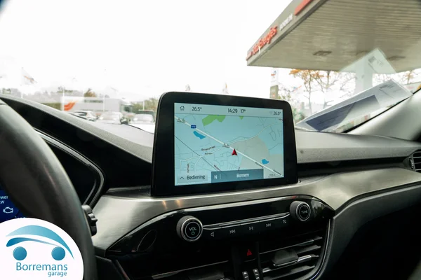 Ford Kuga (2022) — foto 27 van 33