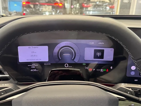 AUDI Q6 e-tron (2026) — foto 12 van 14
