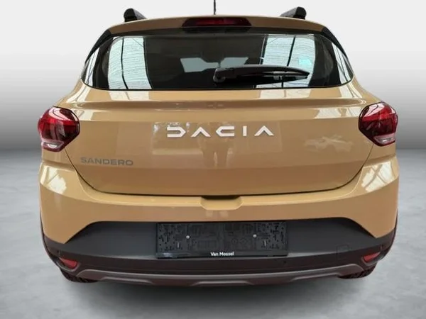 Dacia Sandero Stepway (2025) — foto 14 van 17