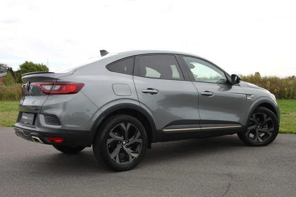 Renault Arkana (2023) — foto 38 van 41