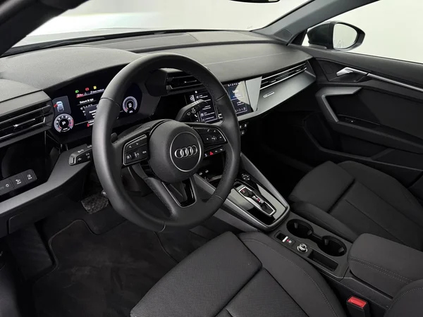 AUDI A3 Sportback (2025) — foto 15 van 18