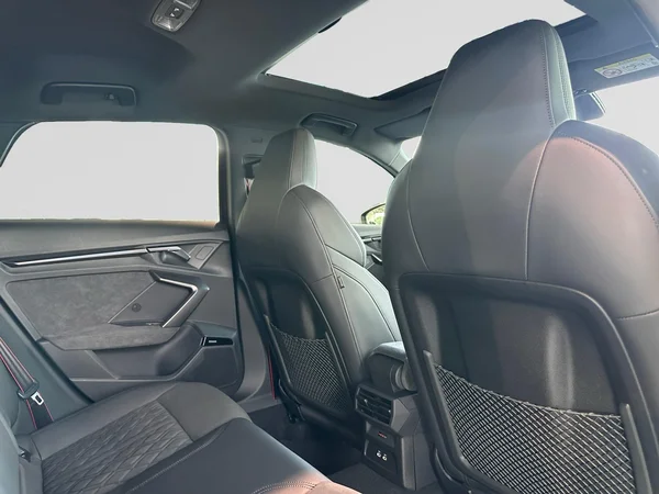 AUDI RS3 Sportback (2026) — foto 15 van 16