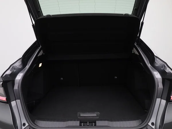 Renault Arkana (2025) — foto 6 van 40