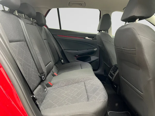 VOLKSWAGEN Golf VIII (2023) — foto 6 van 20