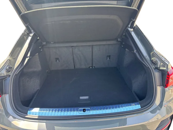 AUDI Q3 Sportback (2023) — foto 6 van 17