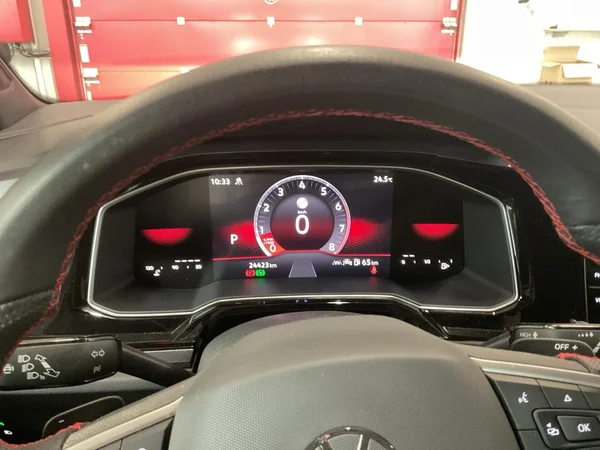 VOLKSWAGEN Polo GTI (2025) — foto 17 van 21