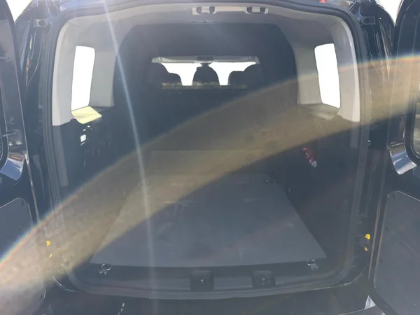 VOLKSWAGEN Caddy Maxi Dsl (2022) — foto 10 van 19