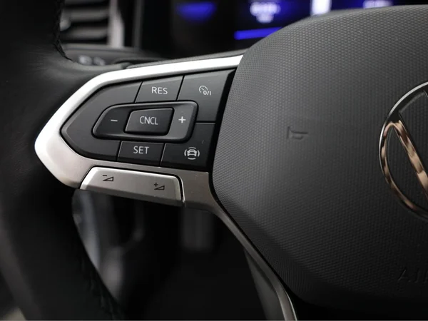 VOLKSWAGEN Taigo (2025) — foto 6 van 18