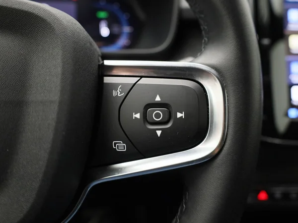 Volvo XC40 (2023) — foto 11 van 46