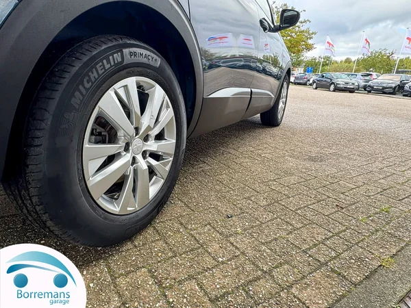 Peugeot 5008 (2024) — foto 22 van 37