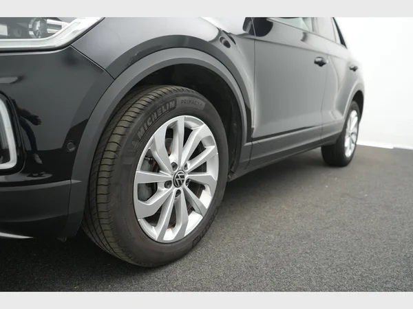 VOLKSWAGEN T-Roc (2023) — foto 6 van 32