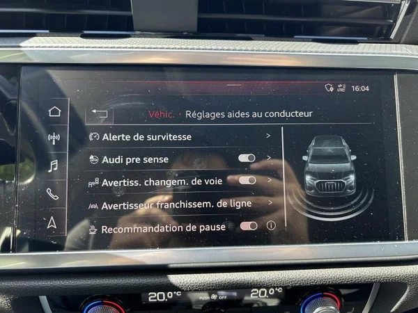 AUDI Q3 Dsl (2019) — foto 21 van 37