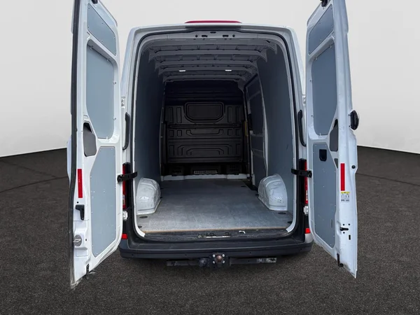 VOLKSWAGEN Crafter 35 Fourgon Mwb Hr Dsl (2024) — foto 8 van 20