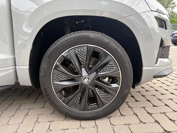 SKODA Karoq (2026) — foto 17 van 24
