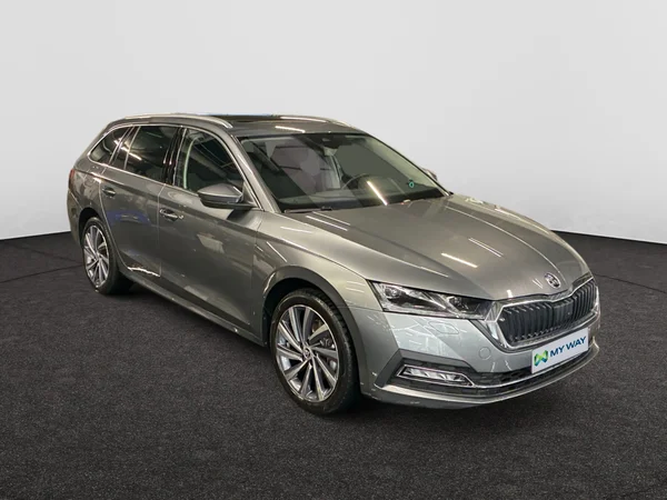 SKODA Octavia Combi (2024) — foto 21 van 24