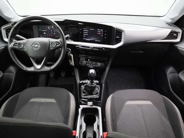 Opel Mokka (2023) — foto 34 van 35