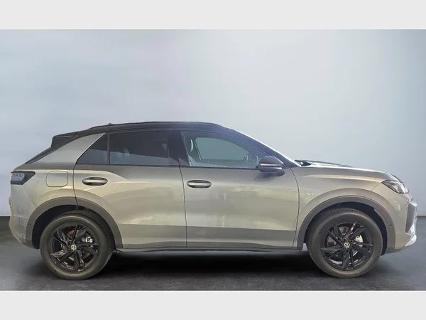 VOLKSWAGEN T-Roc (2026) — foto 23 van 25