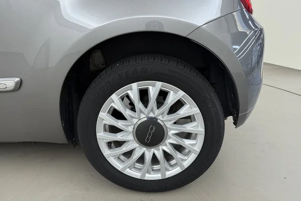 Fiat 500 (2020) — foto 16 van 19