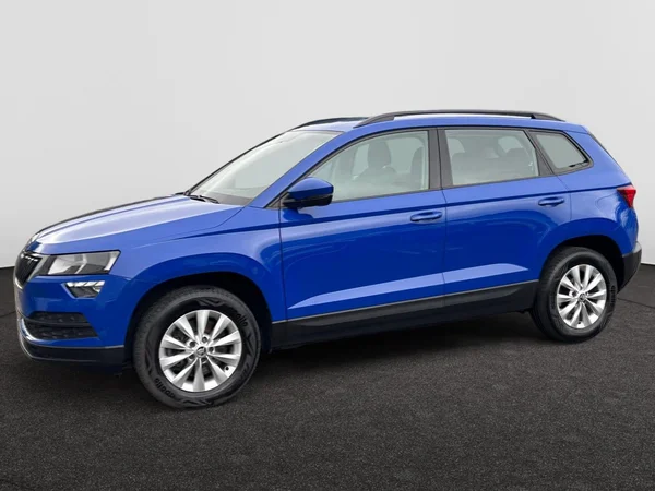 SKODA Karoq (2018) — foto 2 van 21