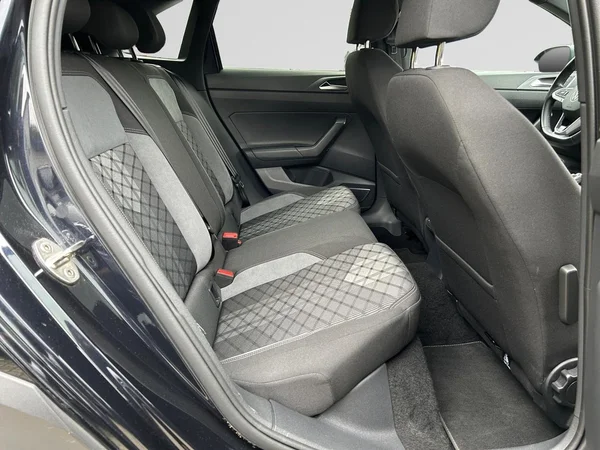 VOLKSWAGEN Taigo (2023) — foto 15 van 24