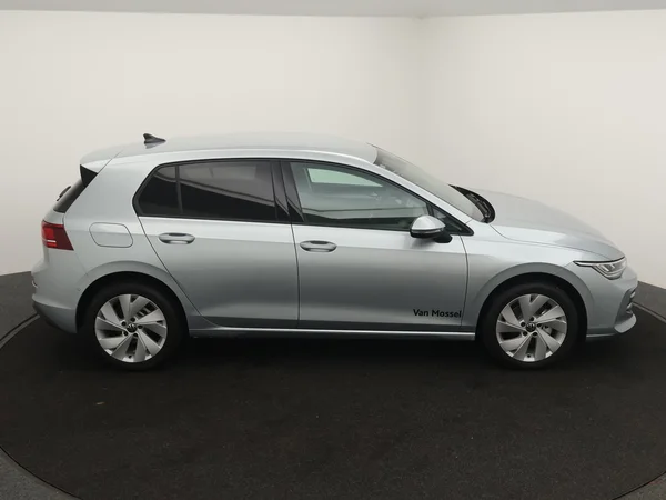 VOLKSWAGEN Golf VIII (2026) — foto 22 van 22