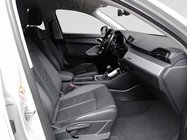 AUDI Q3 Sportback PHEV (2022) — foto 18 van 23