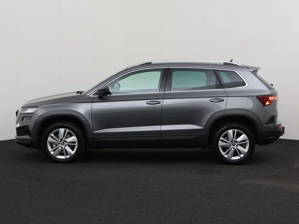 SKODA Karoq (2025) — foto 13 van 18