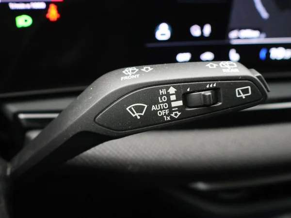 AUDI A5 Avant e-hybrid (PHEV) (2026) — foto 11 van 30