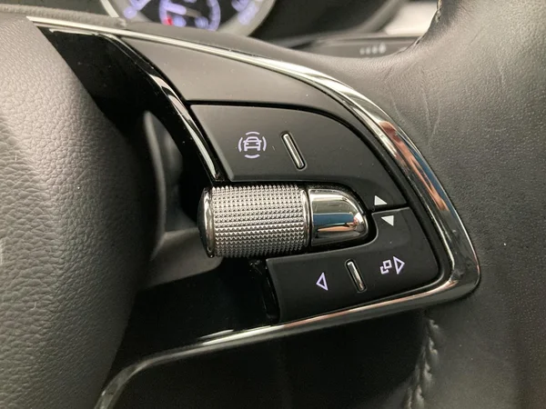 SKODA Superb Combi (2020) — foto 14 van 35