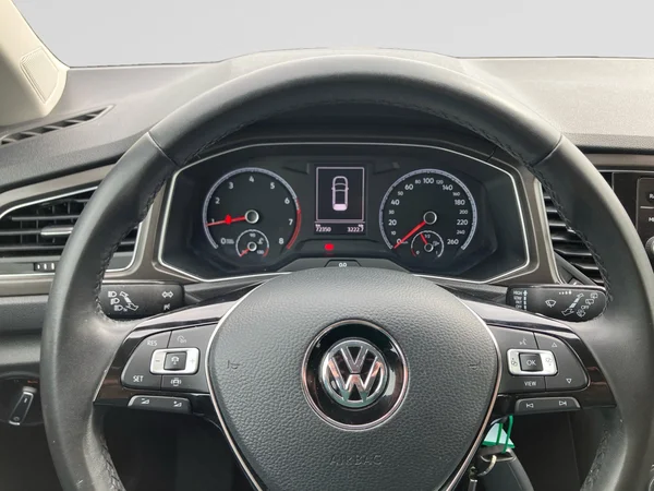 VOLKSWAGEN T-Roc (2020) — foto 25 van 25