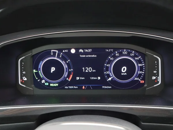 VOLKSWAGEN Tiguan eHybrid (PHEV) (2021) — foto 8 van 29