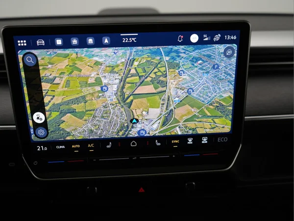 VOLKSWAGEN ID.Buzz Lwb (2026) — foto 18 van 28
