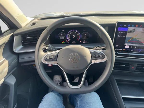 VOLKSWAGEN Tayron (2025) — foto 4 van 24