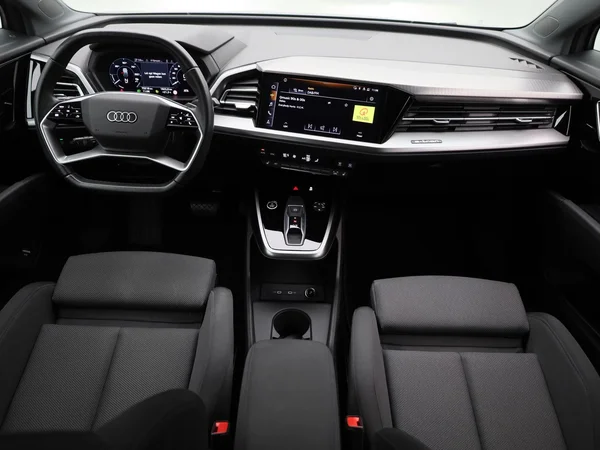 Audi Q4 e-tron (2024) — foto 50 van 50