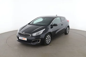 Kia cee'd 40ec30ae-bcba-48bc-8c4b-08dec819c850
