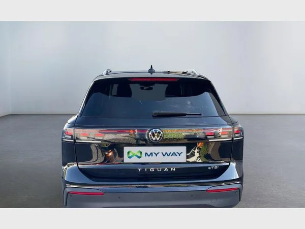 Volkswagen Tiguan (2024) — foto 24 van 27