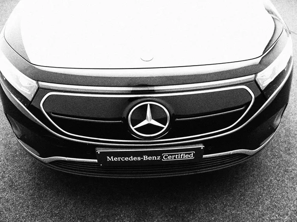 Mercedes-Benz EQA (2023) — foto 16 van 25