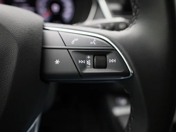 Audi Q5 (2024) — foto 9 van 46