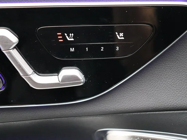 Mercedes-Benz GLC (2024) — foto 35 van 35