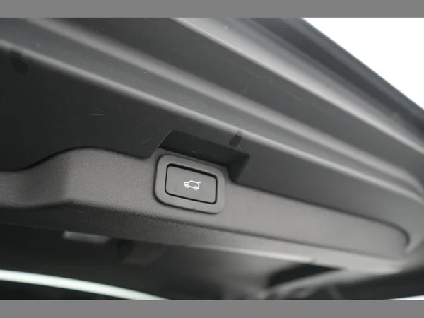 LAND ROVER Discovery Dsl (2019) — foto 6 van 31