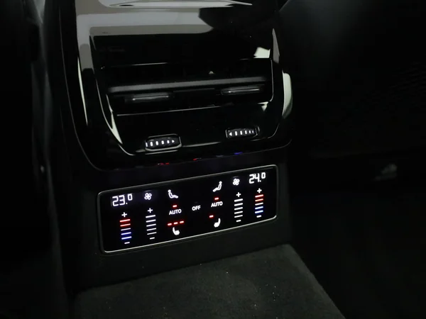 AUDI A6 (2026) — foto 6 van 27