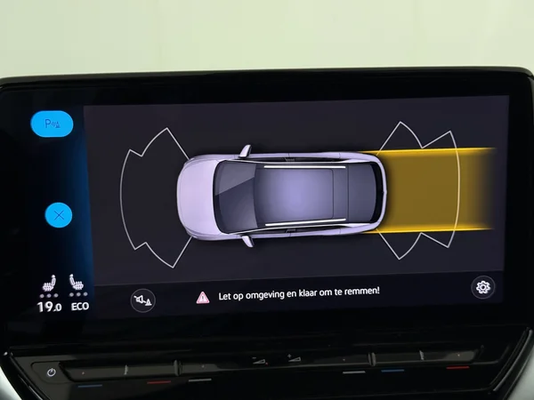 VOLKSWAGEN ID.4 (2022) — foto 11 van 34