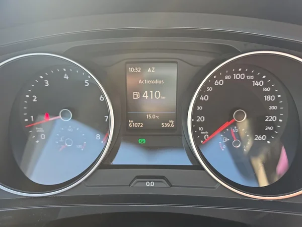 VOLKSWAGEN Tiguan (2019) — foto 6 van 24