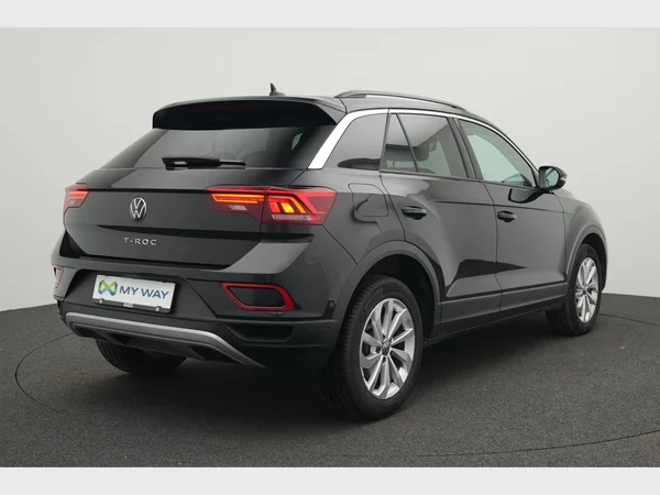VOLKSWAGEN T-Roc (2023) — foto 29 van 32