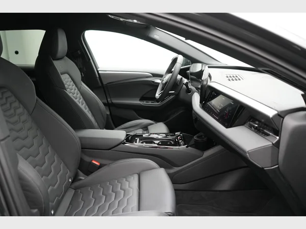AUDI A6 Avant e-tron (2025) — foto 40 van 47